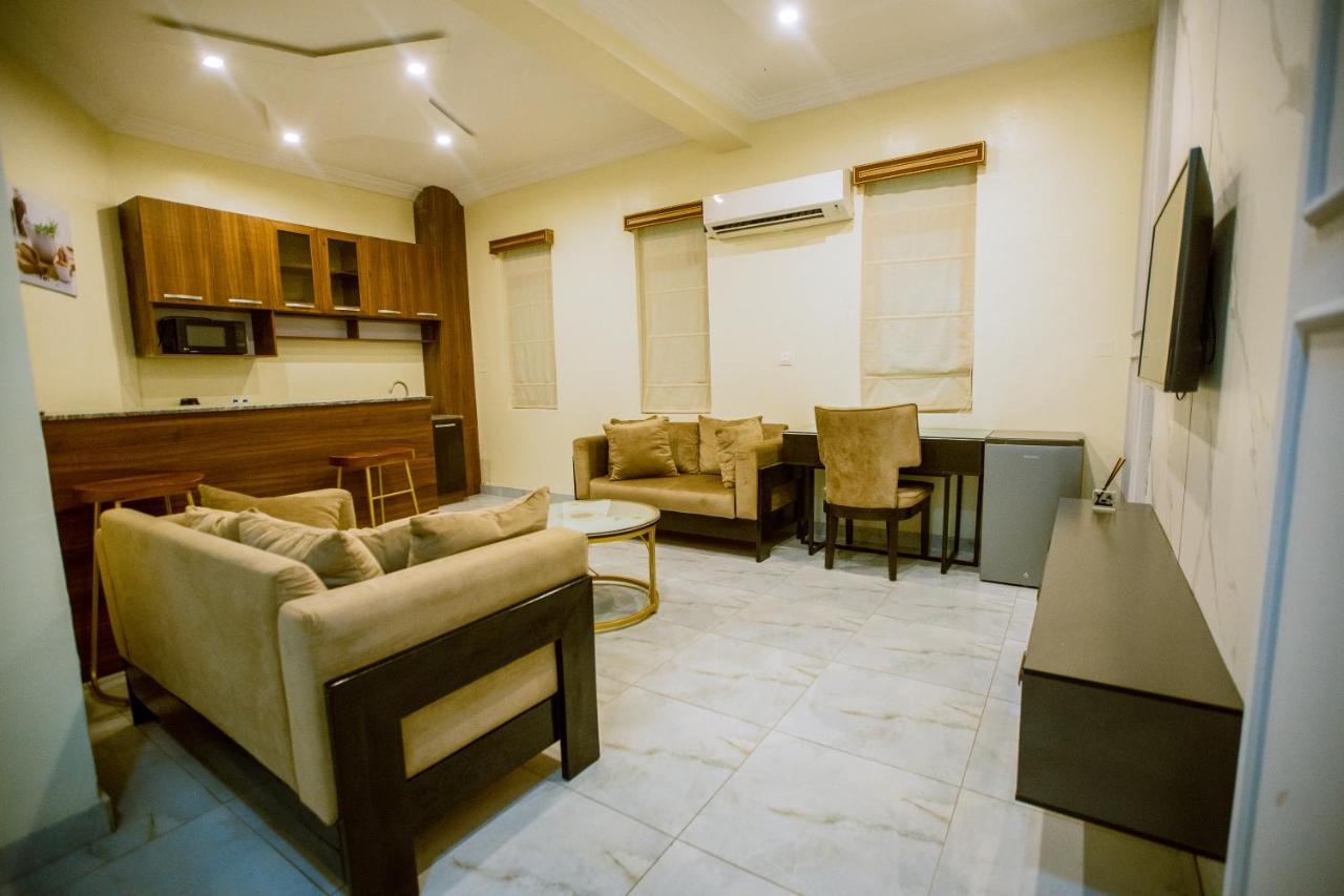 Apartment 79 Hotel & Suite Ikeja Ngoại thất bức ảnh