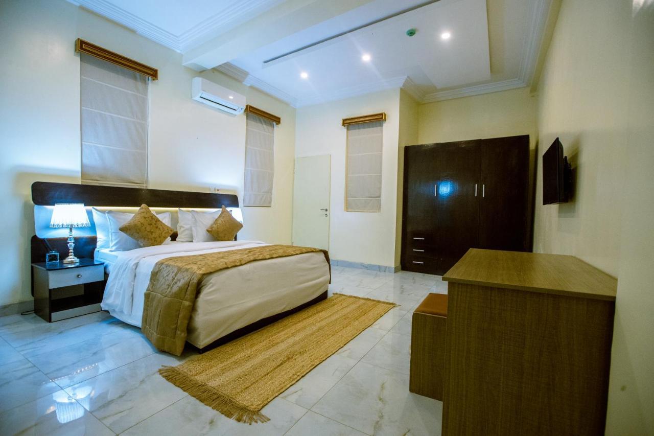 Apartment 79 Hotel & Suite Ikeja Ngoại thất bức ảnh