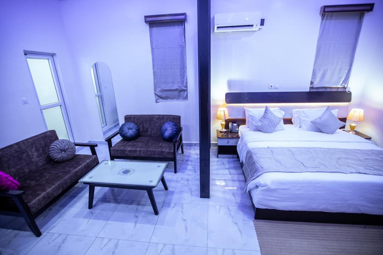 Apartment 79 Hotel & Suite Ikeja Ngoại thất bức ảnh