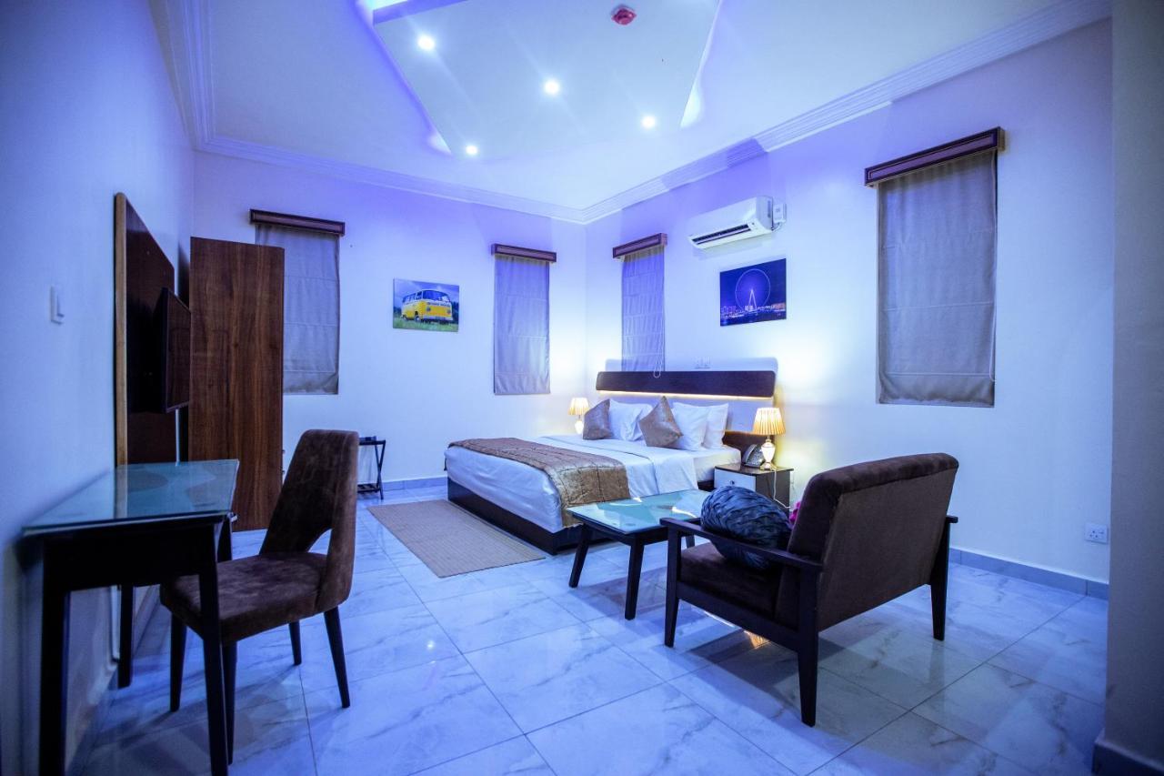 Apartment 79 Hotel & Suite Ikeja Ngoại thất bức ảnh