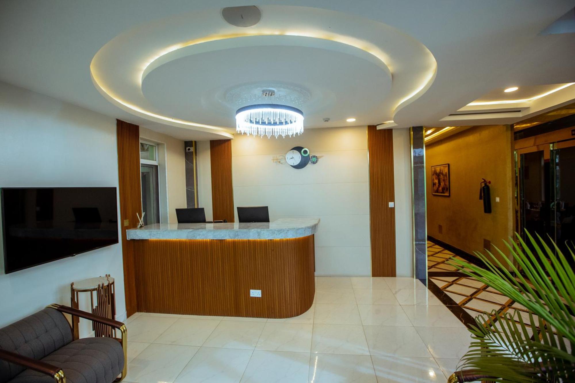 Apartment 79 Hotel & Suite Ikeja Ngoại thất bức ảnh